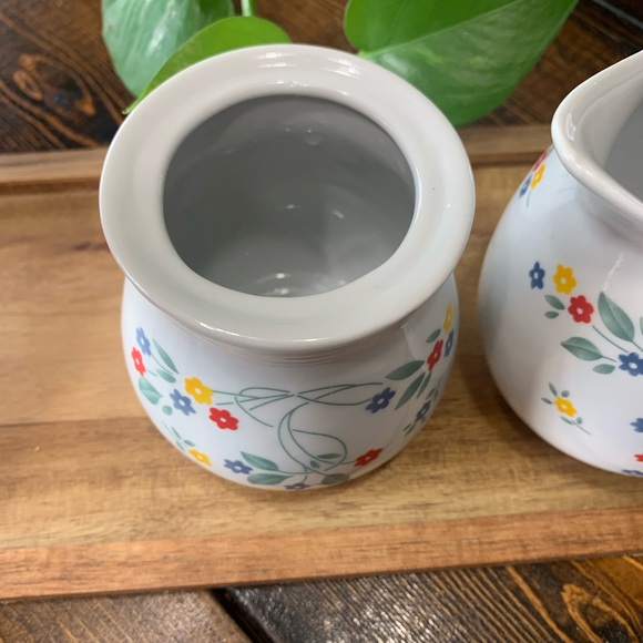 Vintage Discontinued 1980s Corelle English Meadow Sugar and Creamer Bowl Set - Picture 3 of 7